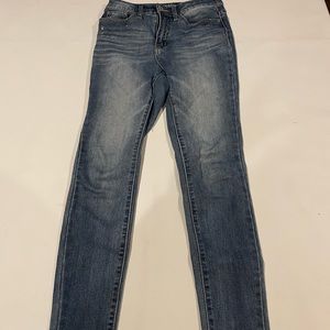 Time & Tru skinny jeans